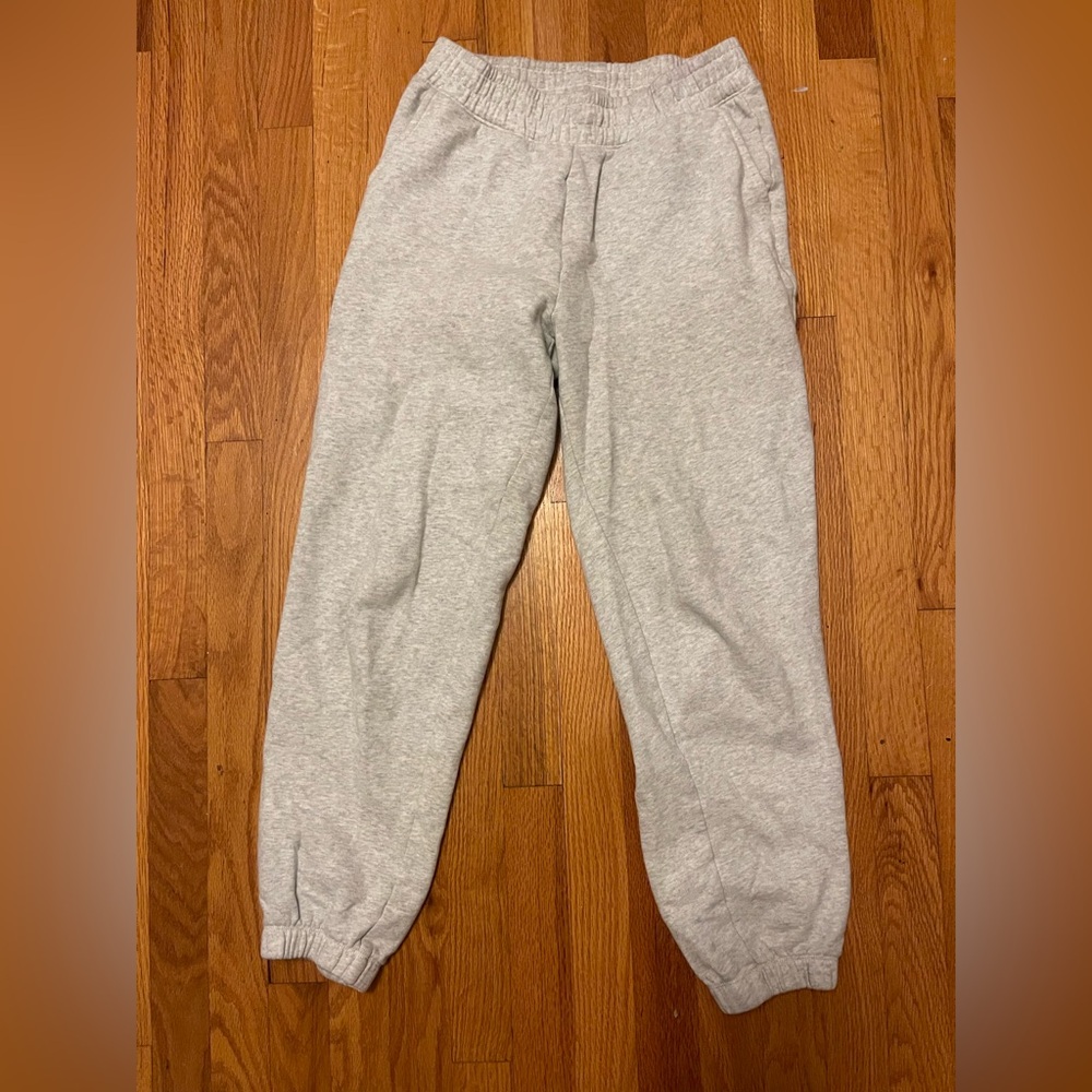 Grey American Eagle Sweatpants Size Medium